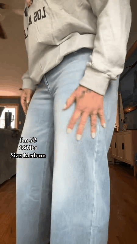 Low Rise Baggy Wide Leg Jeans — Relaxed Casual Style